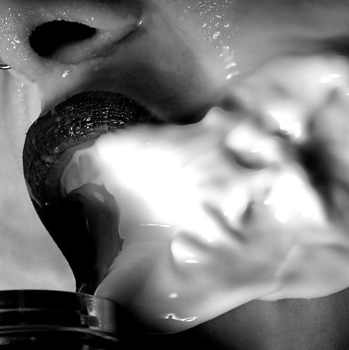 Murky and White 32! #9333550