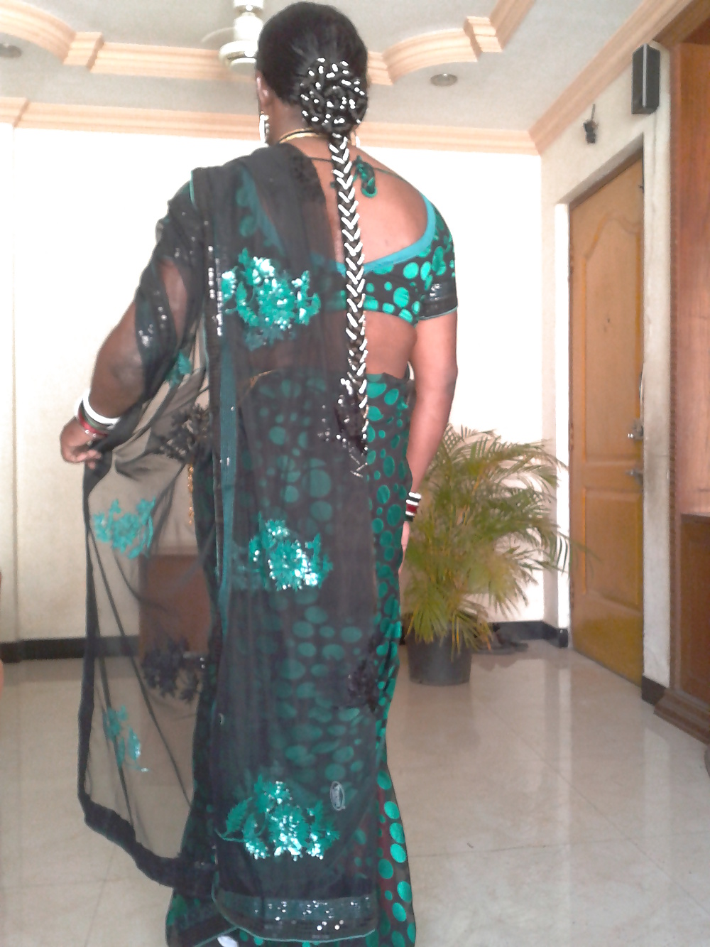 Yo en sari indio
 #15659750