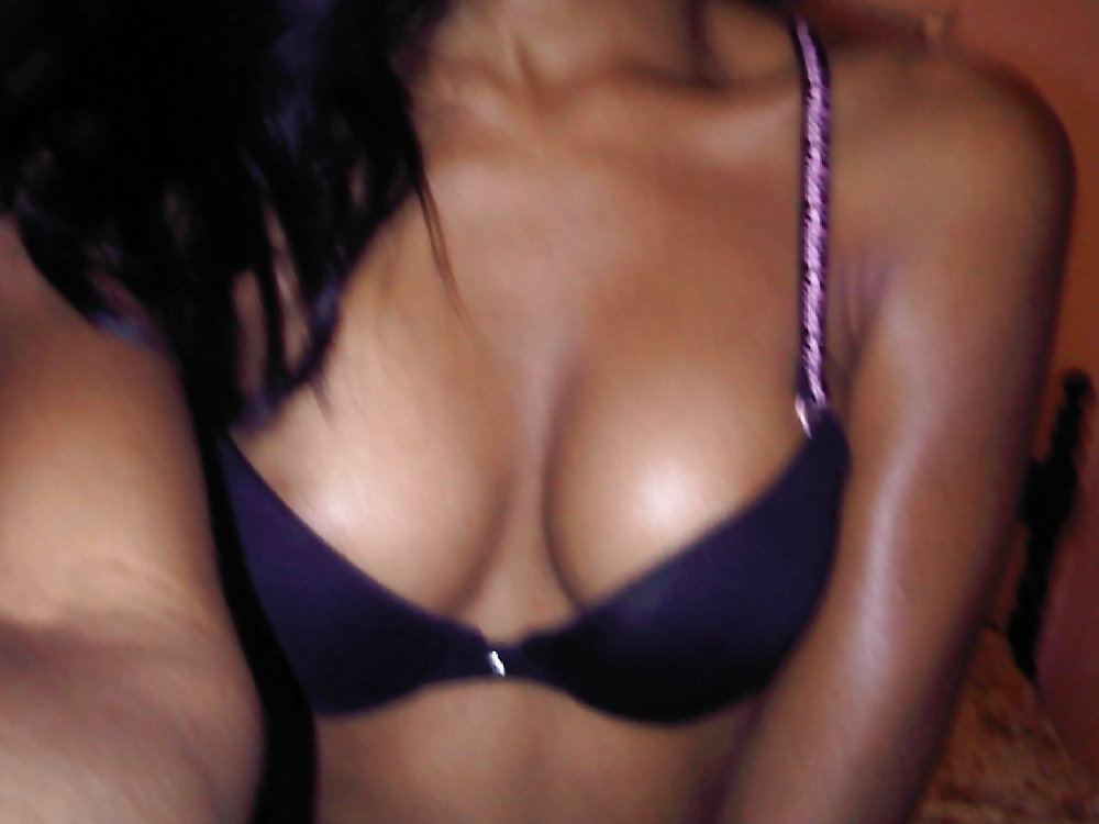 ミカエラ
 #17466853