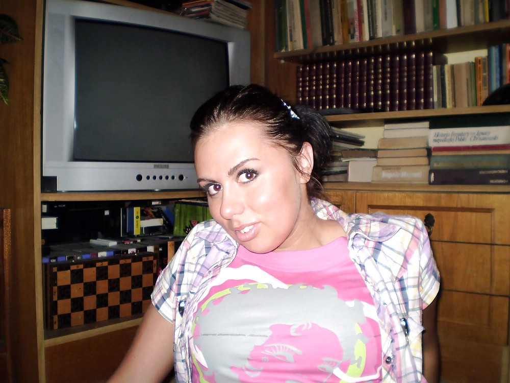 Horny Self-Shot Horny Babe 1 #9734359