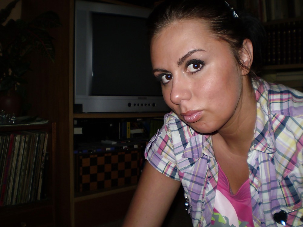 Horny Self-Shot Horny Babe 1 #9734381