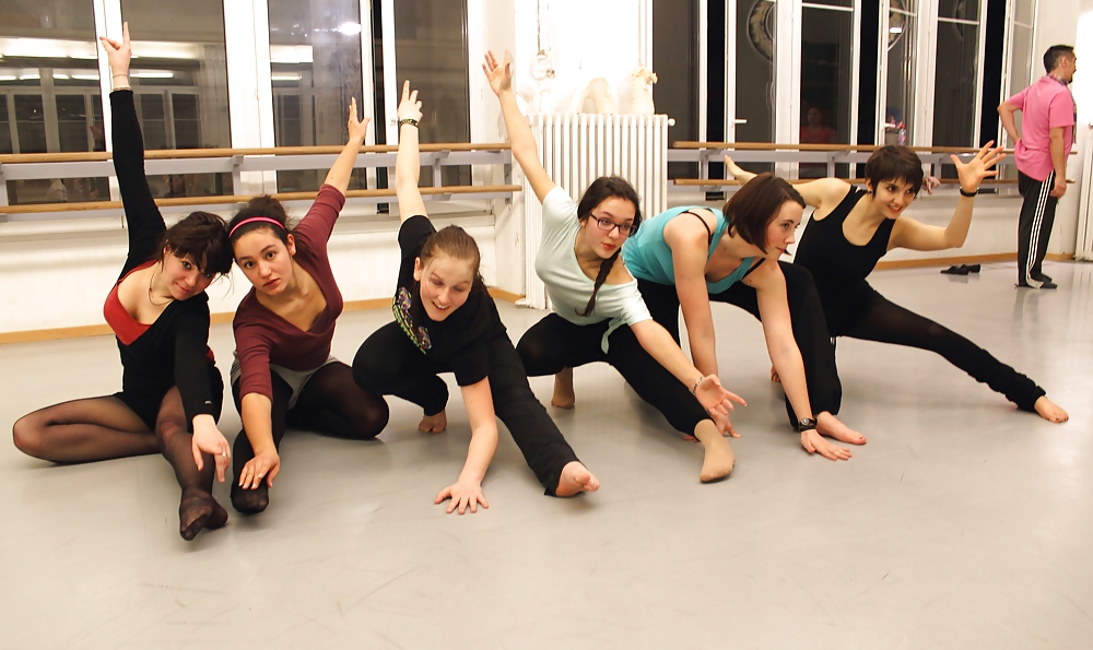 Pantyhosed girls
 #17874013