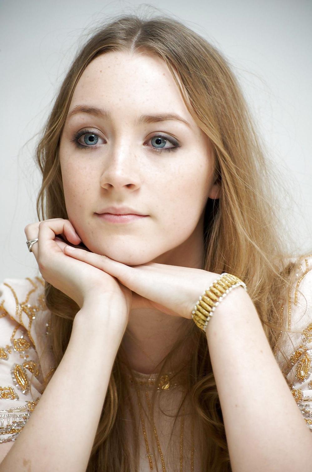 Saoirse ronan #15403614