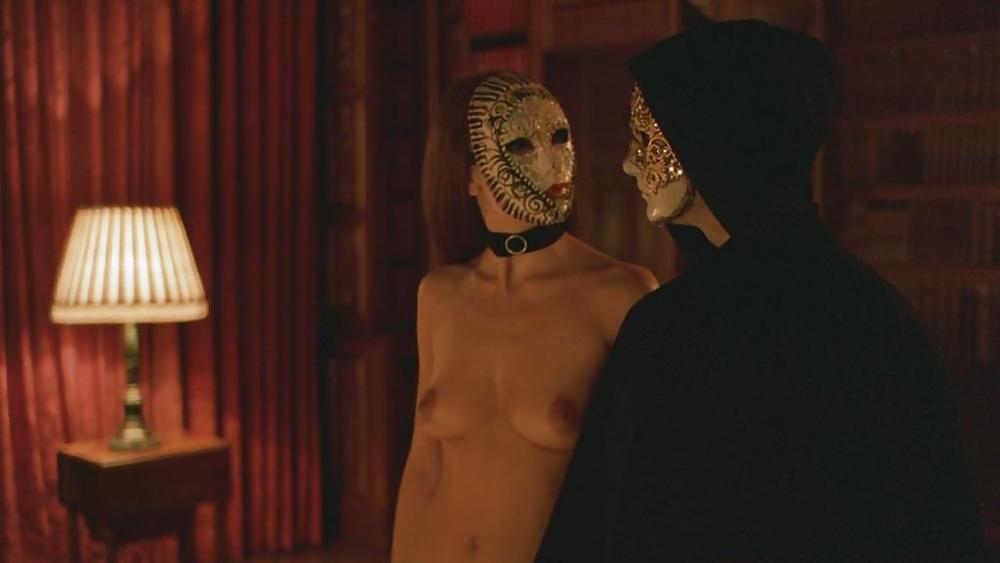 Eyes Wide Shut (1999) Part 2 #17307177