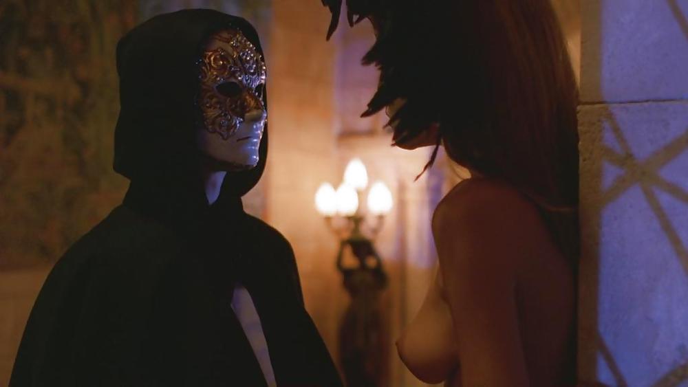 Eyes Wide Shut (1999) Part 2 #17307209