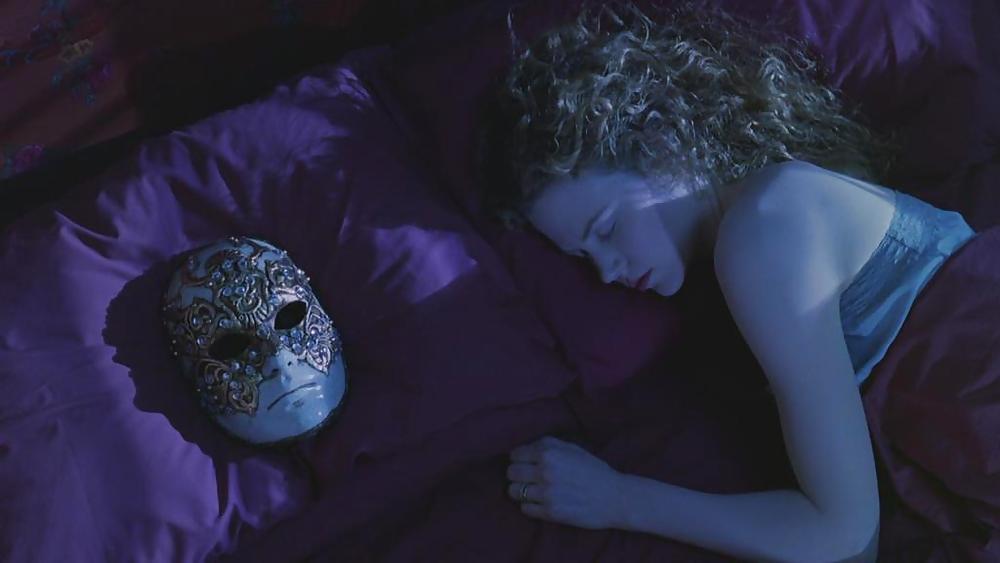 Eyes Wide Shut (1999) Part 2 #17307254