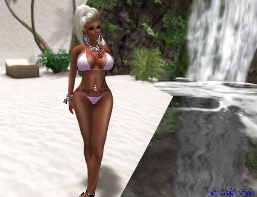 Blond Barbie Malibu Beach Model #16142133