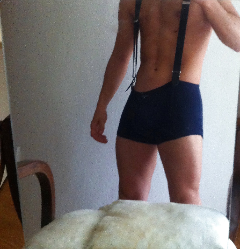 LADIES DONT BE SHY :) BIG DICK FOR YOU