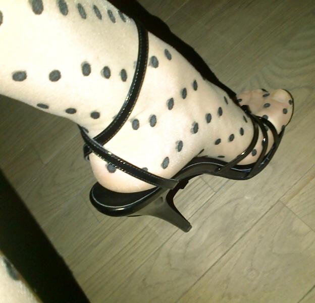 Poke a dot slut!!!!
 #15462758