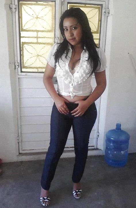 女性 (amiguitas 48)
 #13661162