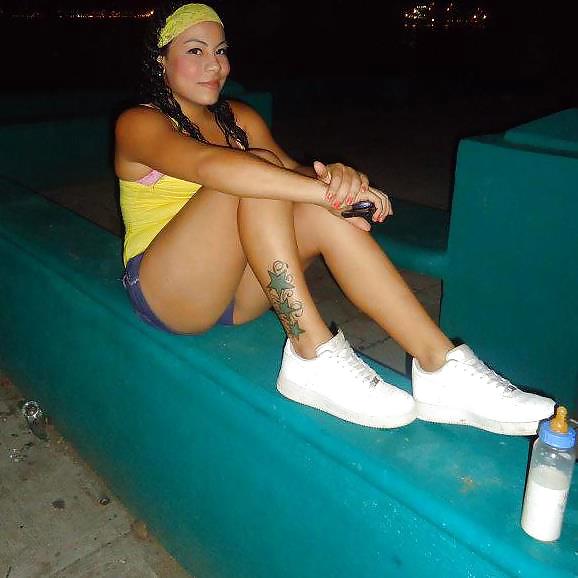 女性 (amiguitas 48)
 #13661179