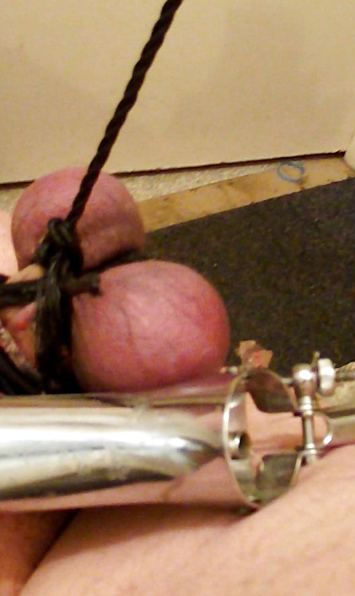 FUCK WANK CBT BALLS GAY MEN HUNG