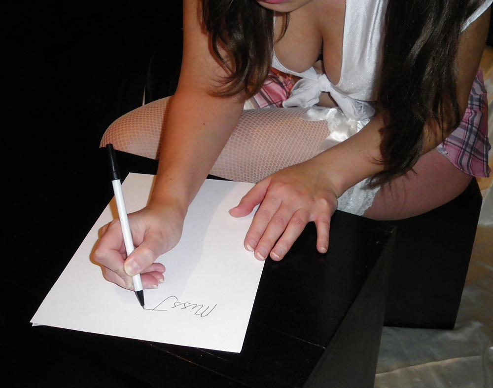 Schulmädchen Satin-Bits Versohlt Rock Strümpfe Schülerin #2116053