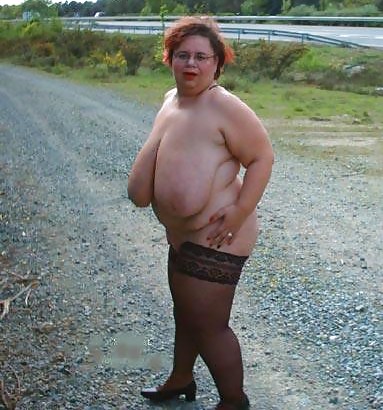 Enjoying Nature with Matures #7288464