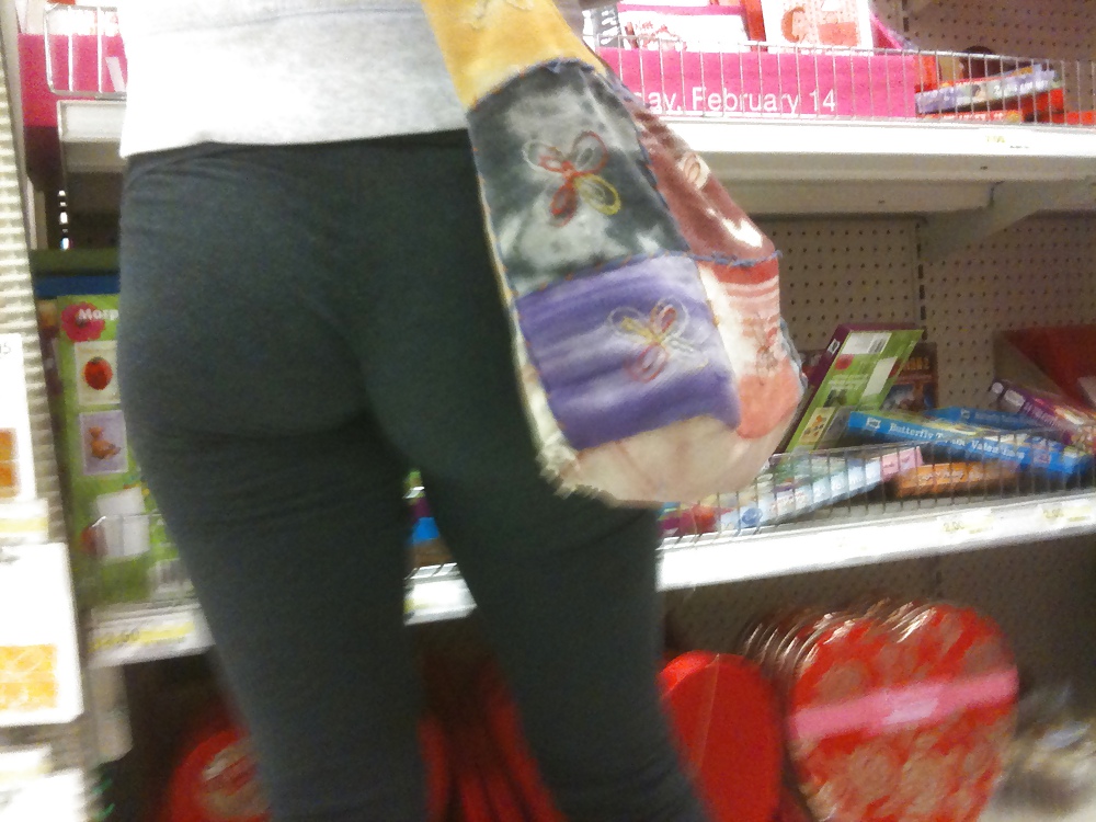 Teen With Perfect Ass At Target #16439786