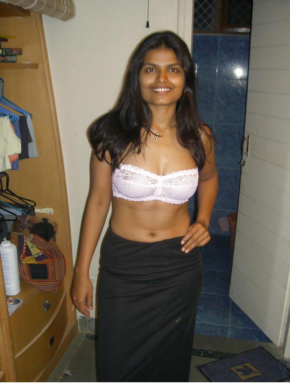 Indian beauty - as amateur as it should be! #922192