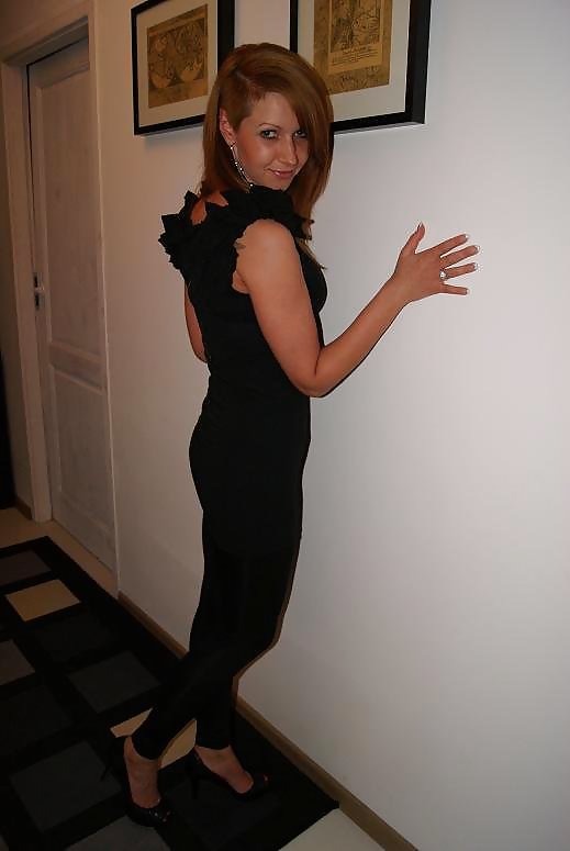 Which one would you like to fick ?  #18120464