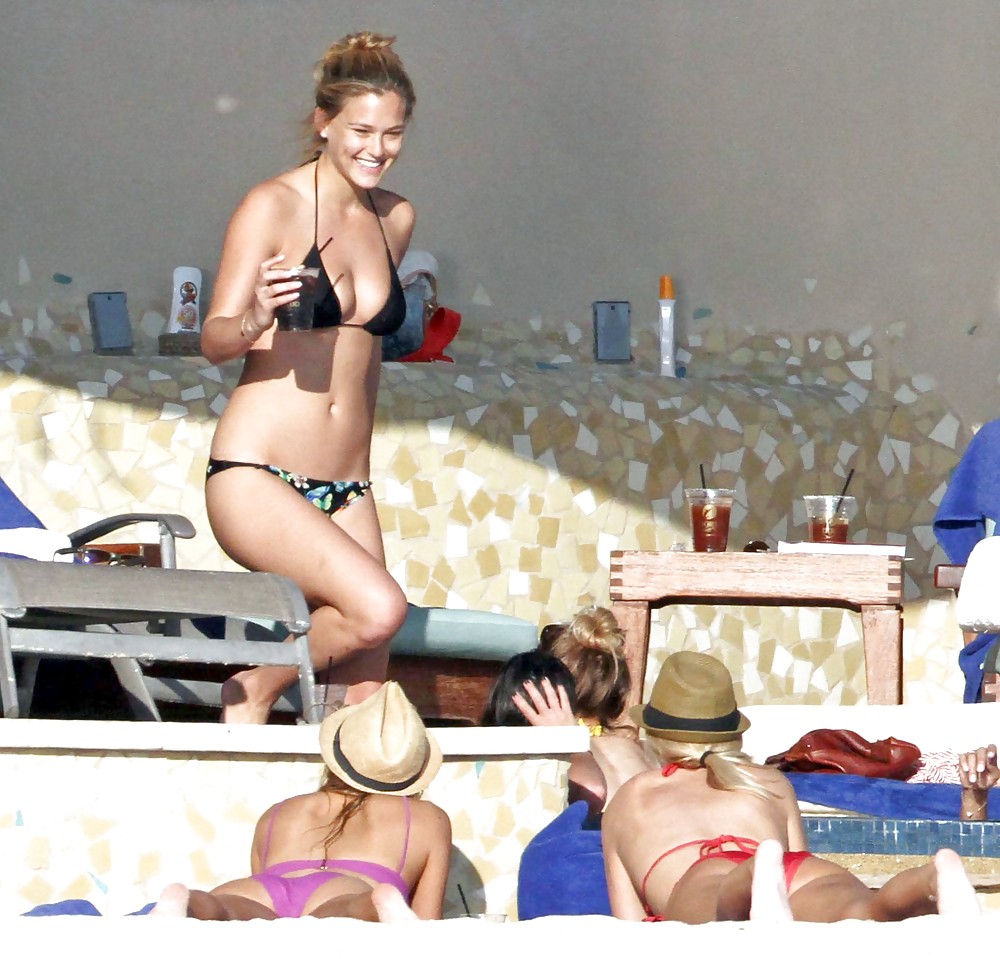 Bar Refaeli Bikini Candids In Cabo San Lucas #2302159