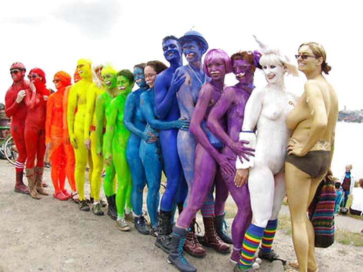 Nude Painted Ladies in Public Fetish Gallery 22 #17775392