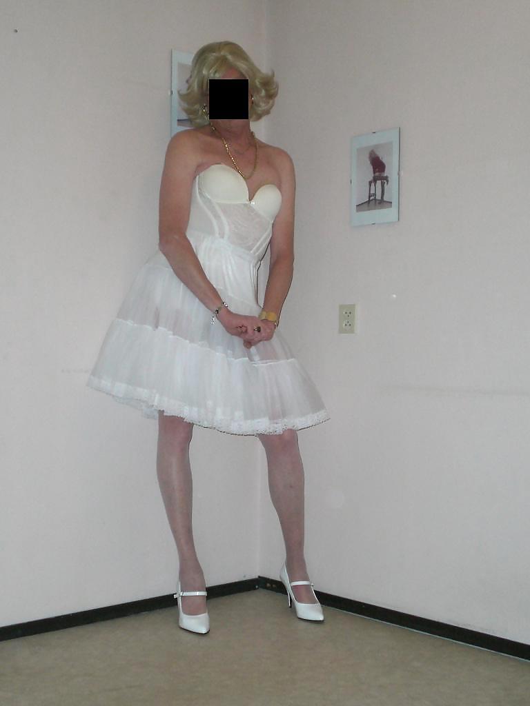 You like petticoats? #5419034