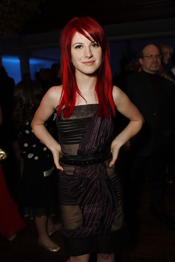 Hayley Williams #16548680