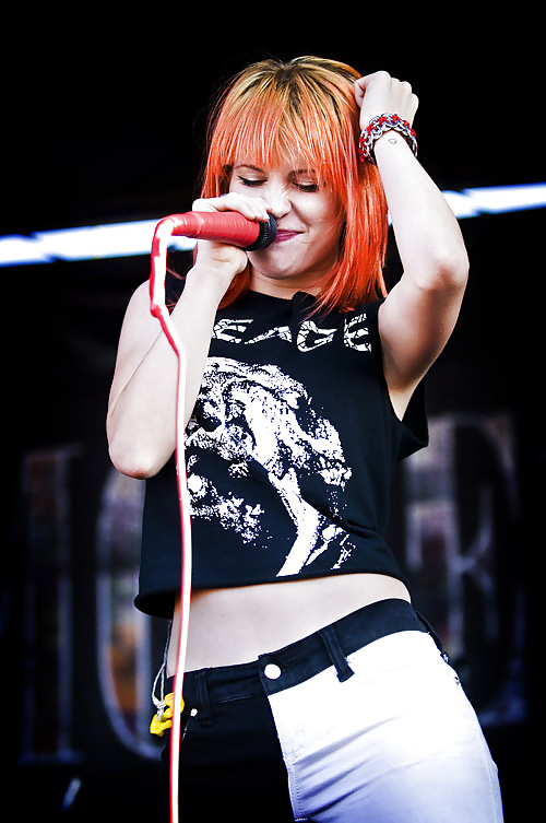 Hayley Williams #16548774