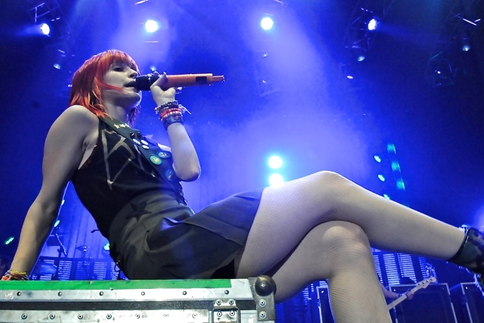 Hayley Williams #16548860