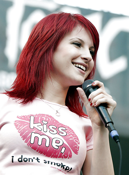 Hayley Williams #16548960