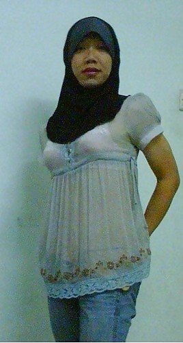 Tante Endah (fille Hijab De L'Indonésie) #10385798