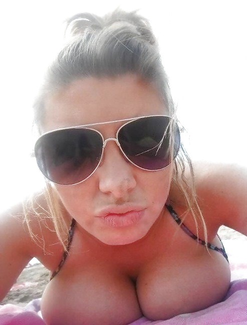 Chicas, apenas legales
 #20161537