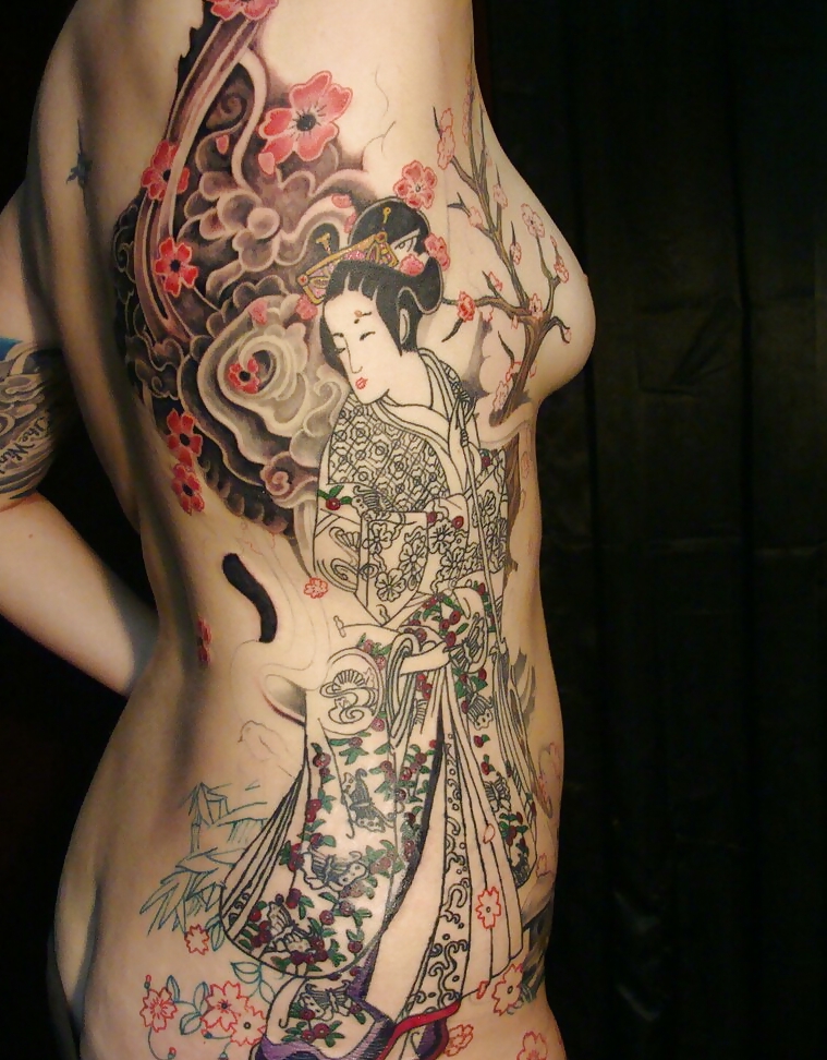 Traditionelle Japanische Tattoos Auf Frauen #9391368
