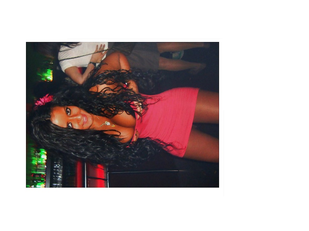 Tetona #7067166