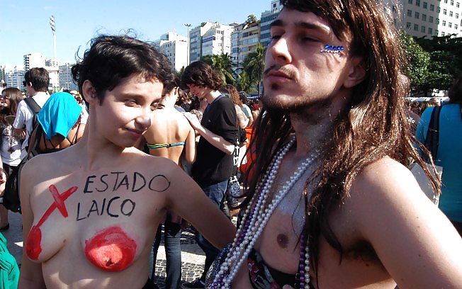 Frauenpower Fendom: Brasilianisches Feministinnen #21152352