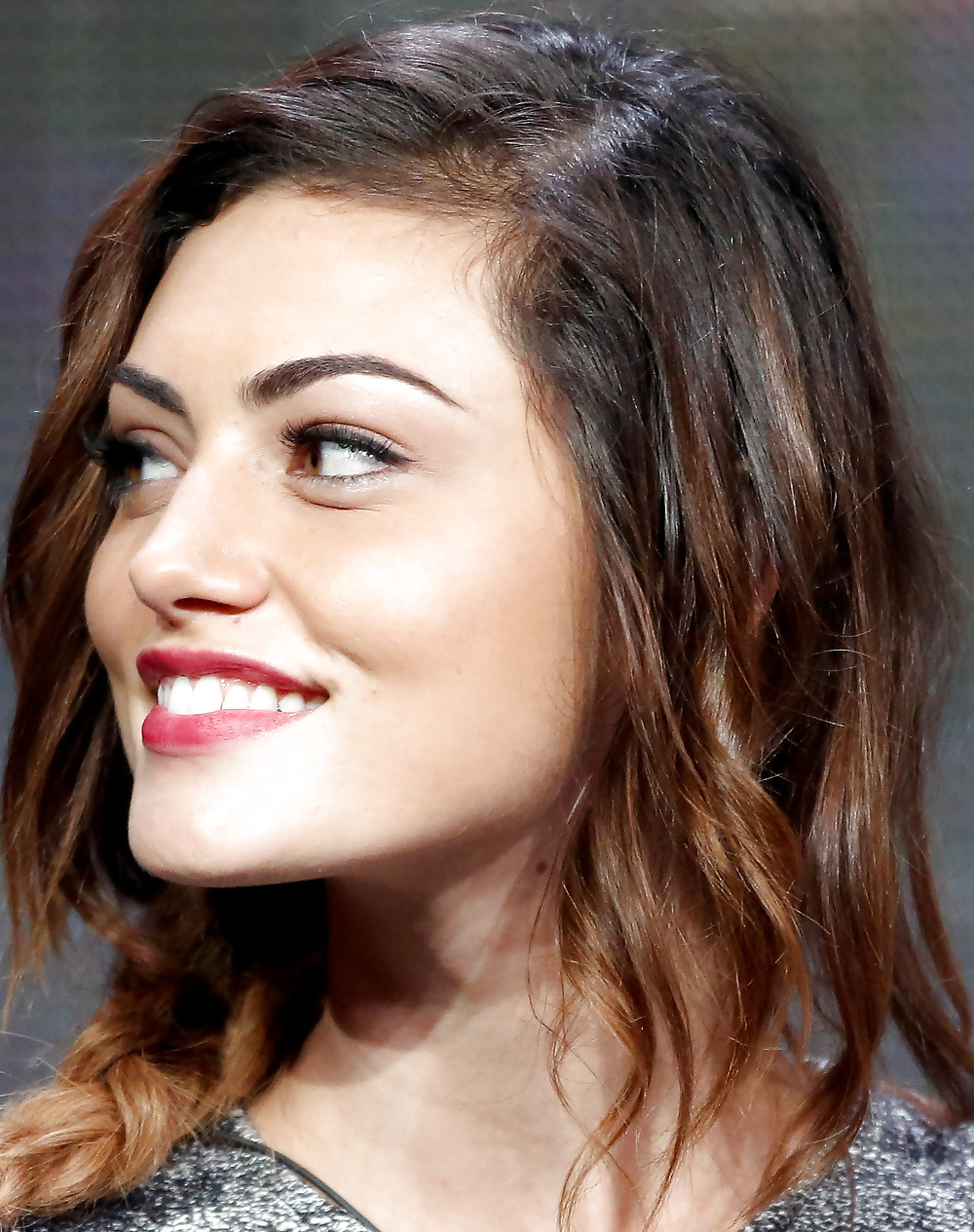 Tibute para phoebe tonkin
 #19004691