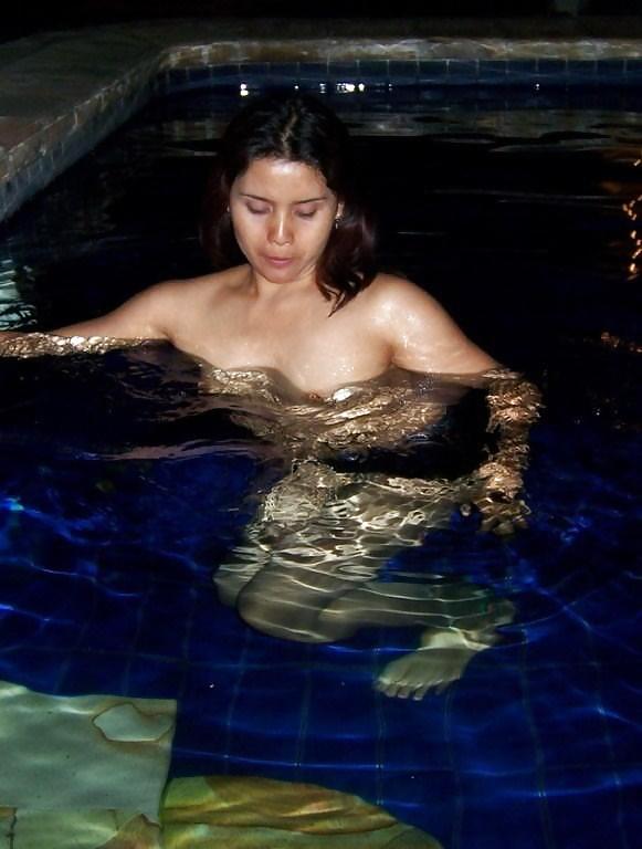 Asian Filippino Mom #5522054