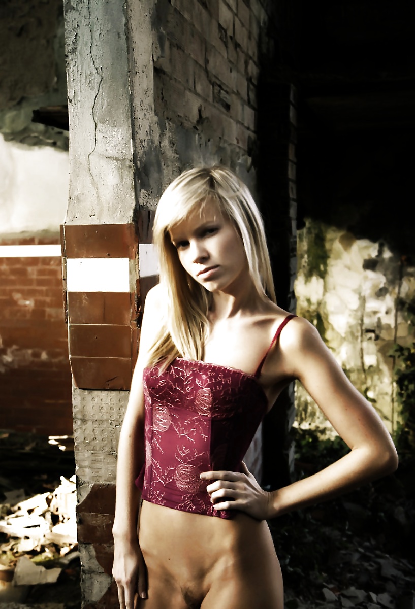 Schoenheit & Verfall #4477270