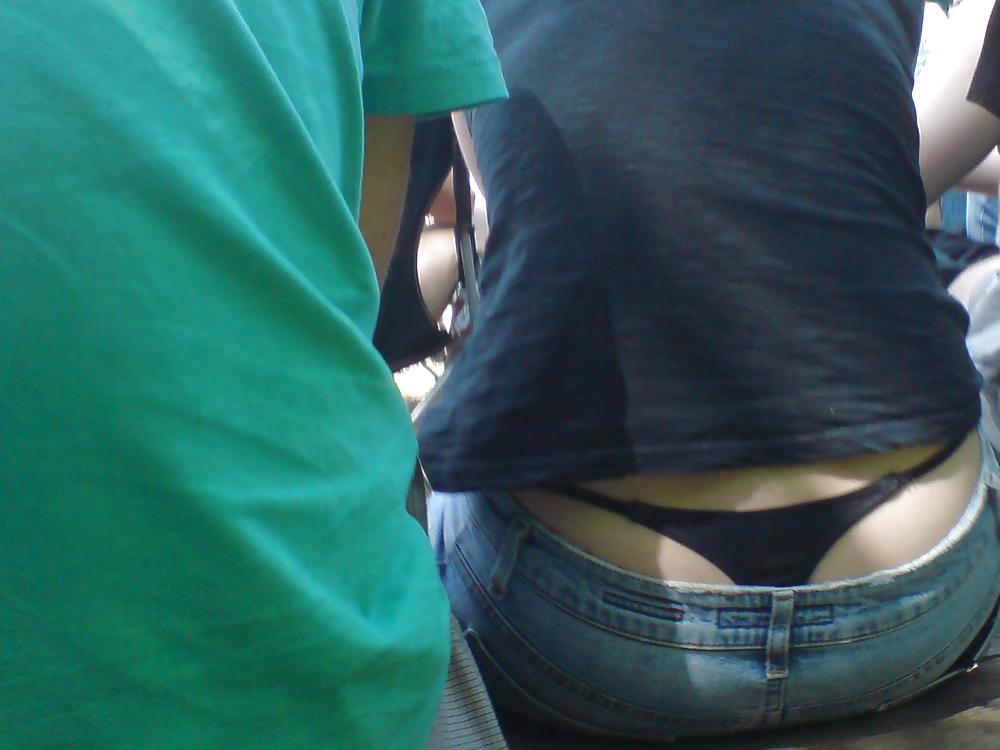 Tanga guckt raus #3902280