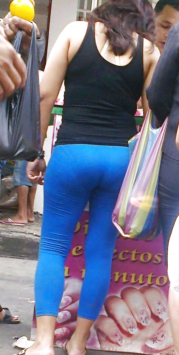 Femme En Pantalon Gros Cul Et Vpl Bleu #19818099