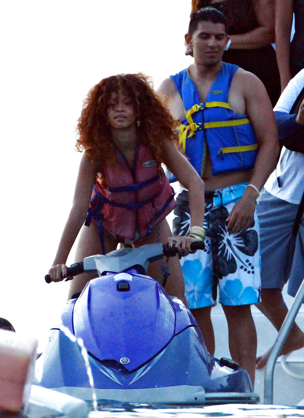 Rihanna - ir a nadar en Barbados
 #4999703