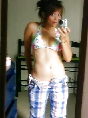 Slutty brunette Alyssa #9872660