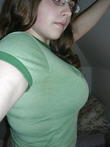 Random Self Shot Busty Milf #9432601