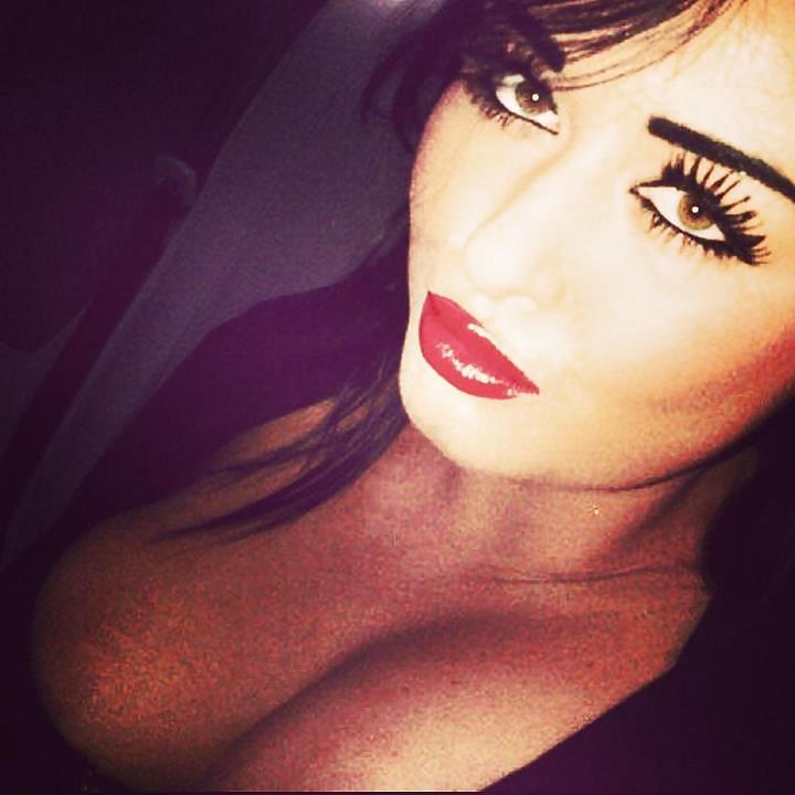 Fb hotties
 #17712155