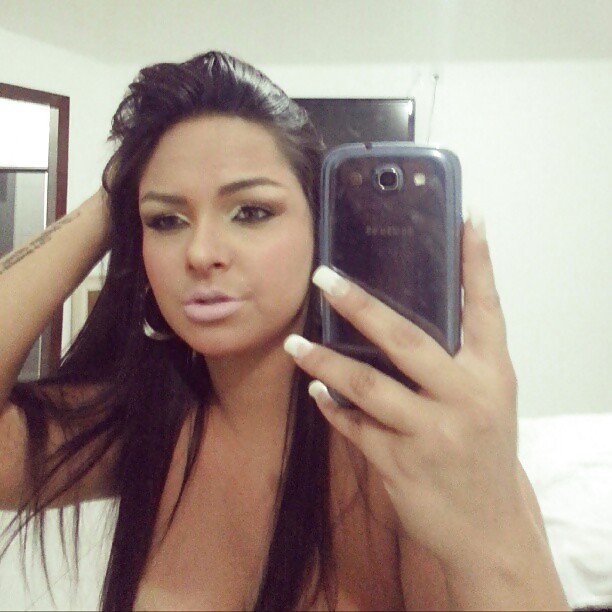 instagram de mulher melancia brasileira (por hellboykingop)
 #20377093