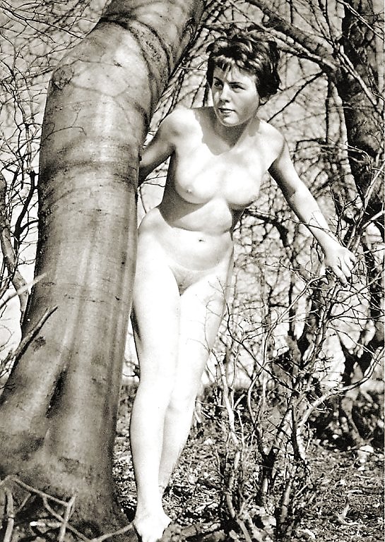 Unas cuantas chicas naturistas vintage que realmente me excitan (5)
 #19085097