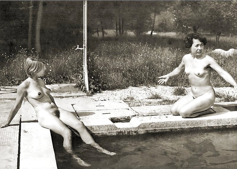 Unas cuantas chicas naturistas vintage que realmente me excitan (5)
 #19085181