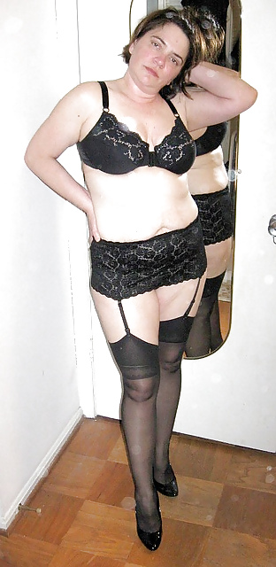 Frau Eines Weichei #21001144
