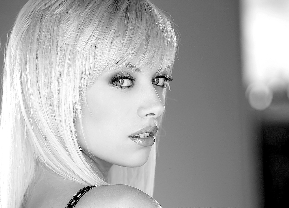 Eyes and faces #9328142