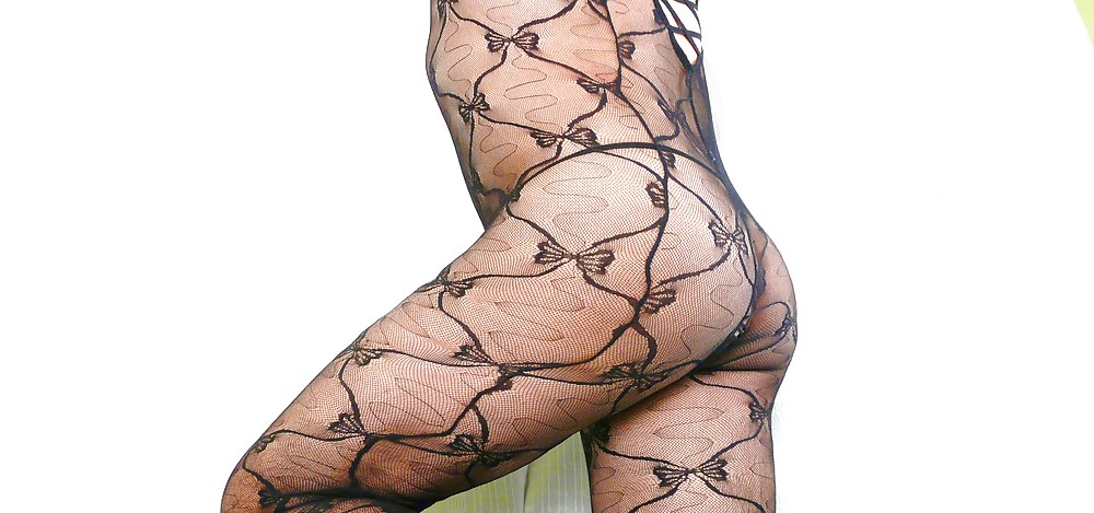 Sexy crossdresser in catsuit nero 02
 #9785519