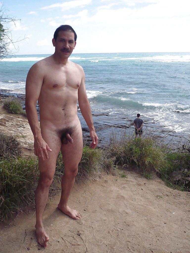 Spiaggia nudista 12
 #1370824