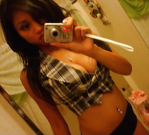 Selfshot hotties no 40
 #14020844